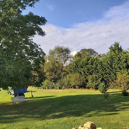 Bed and Breakfast Le Petit Pre Bouesse Экстерьер фото